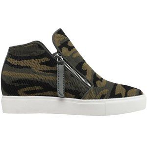 Steve Madden Camo Wedge Sneakers 7 1/2